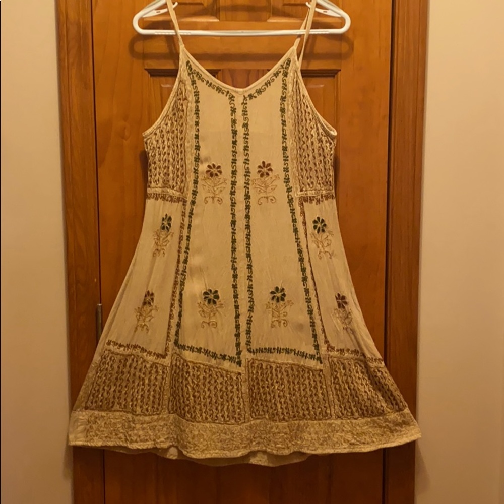 Embroidered mini dress size 6